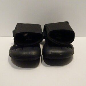 Roxy Swell Series 5MM Wetsuit Round Toe Boots Size 7 NEW Black